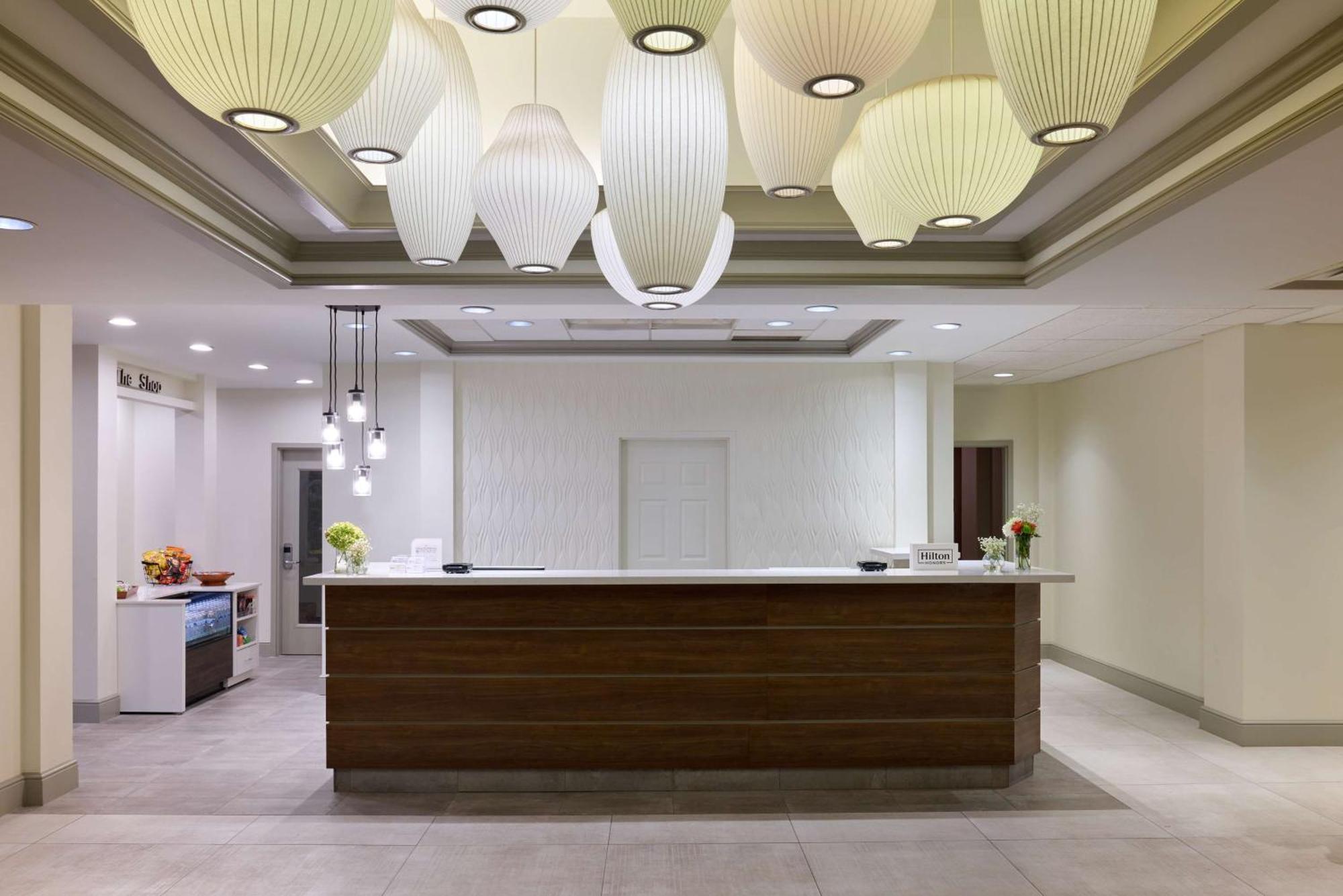 Hilton Garden Inn Bloomington Exteriér fotografie