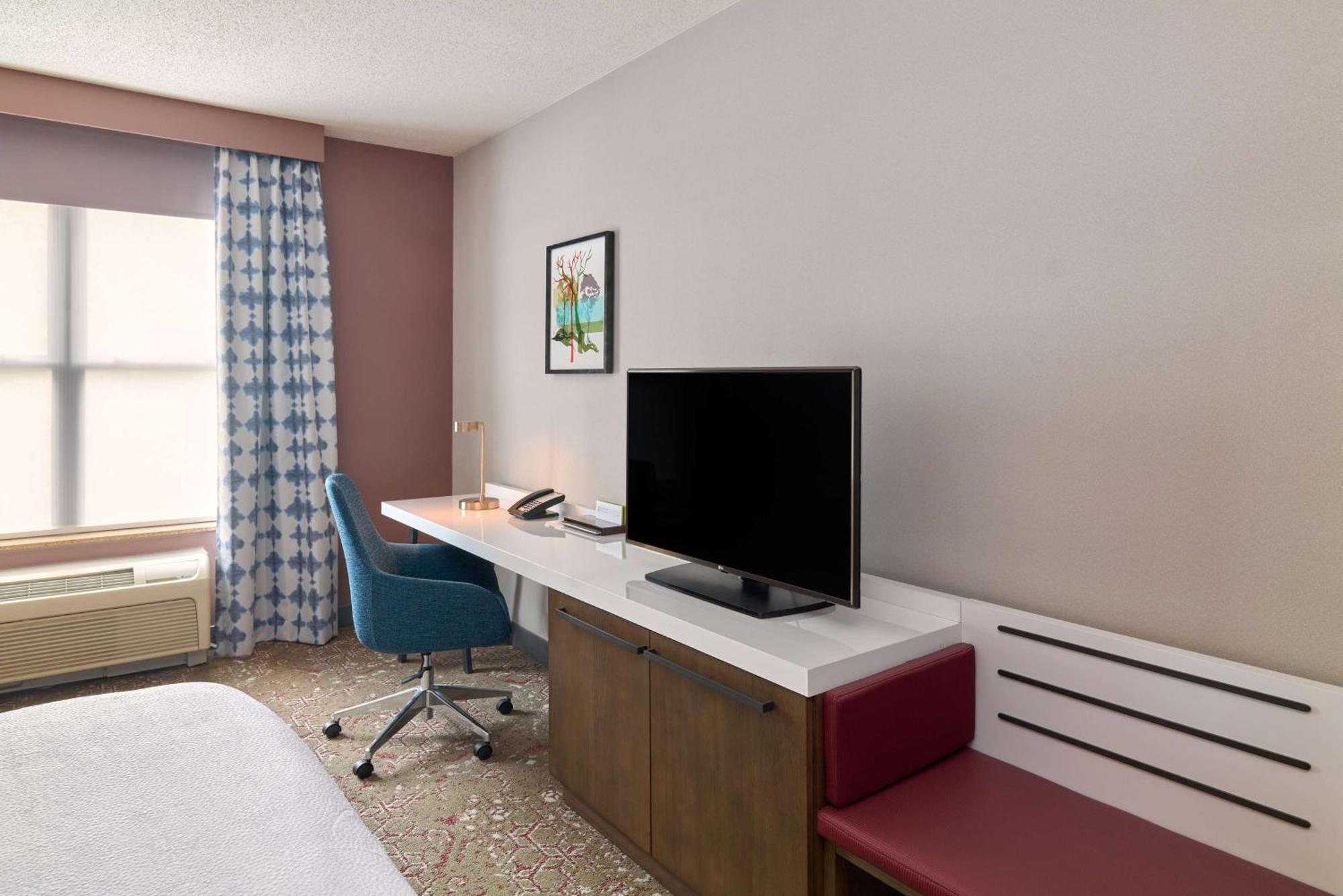 Hilton Garden Inn Bloomington Exteriér fotografie